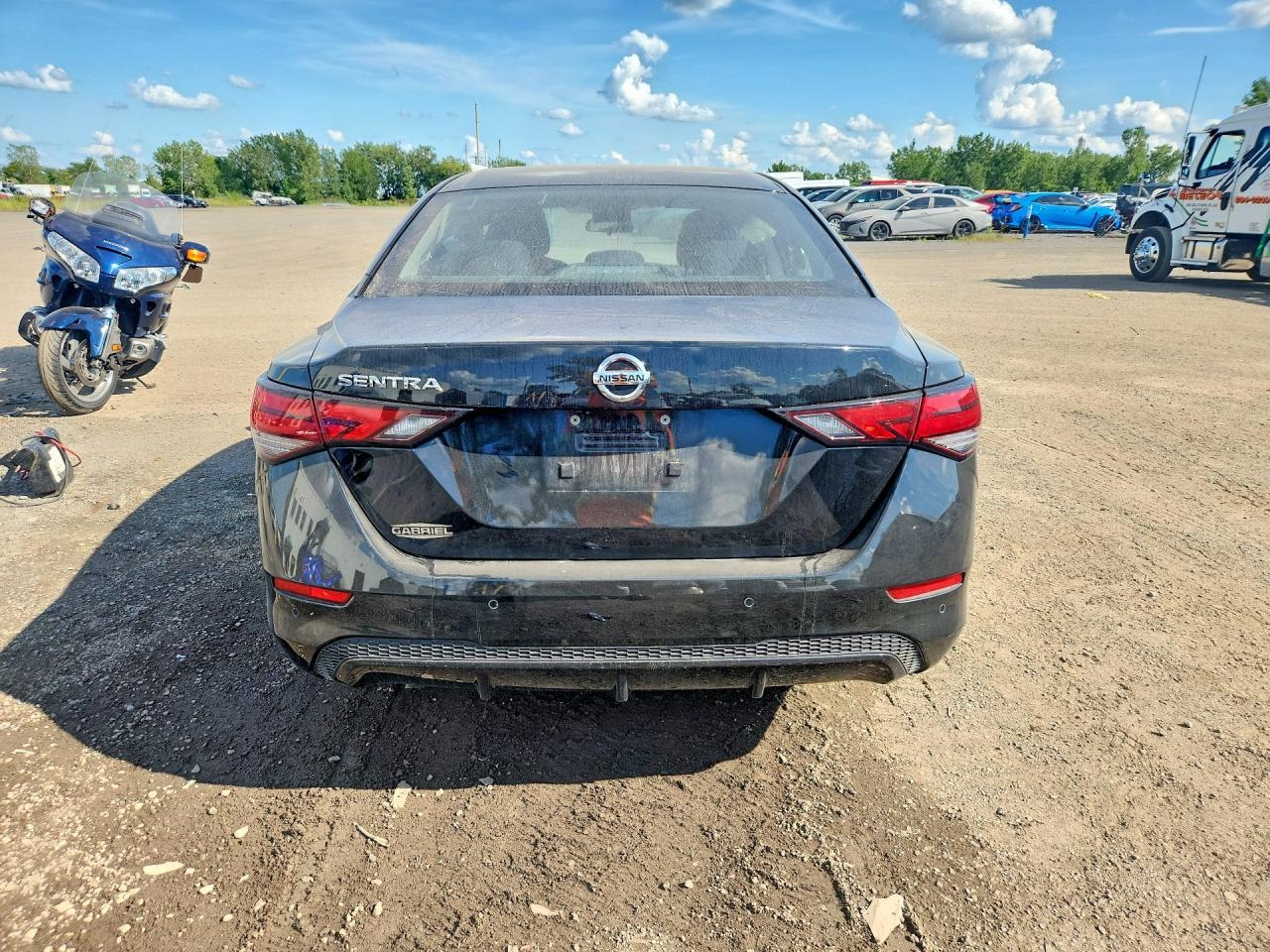 2020 NISSAN SENTRA S — Фото 6 из 12