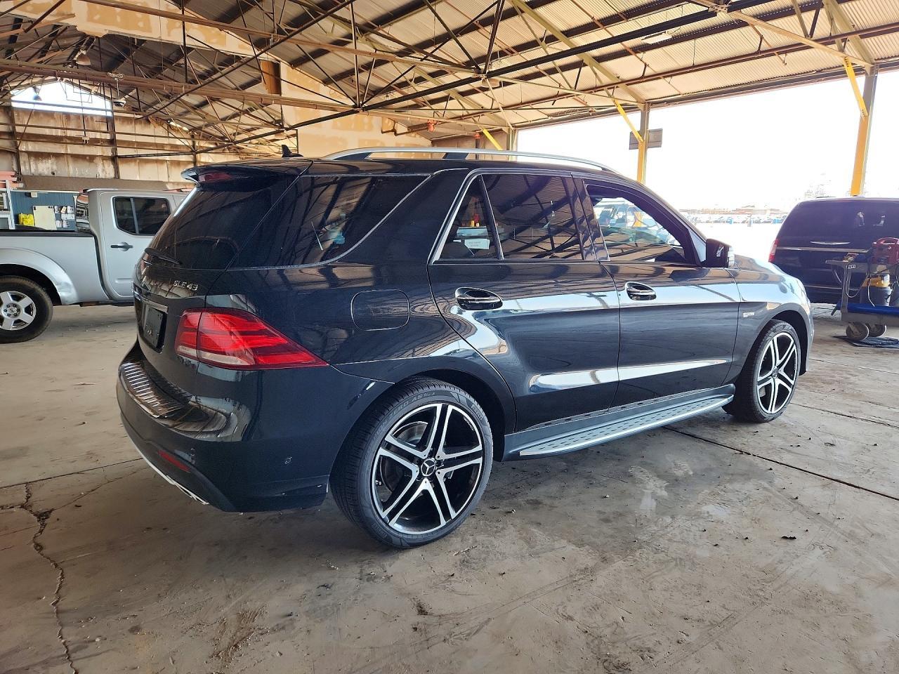 2018 MERCEDES-BENZ GLE 43 AMG — Фото 3 из 13