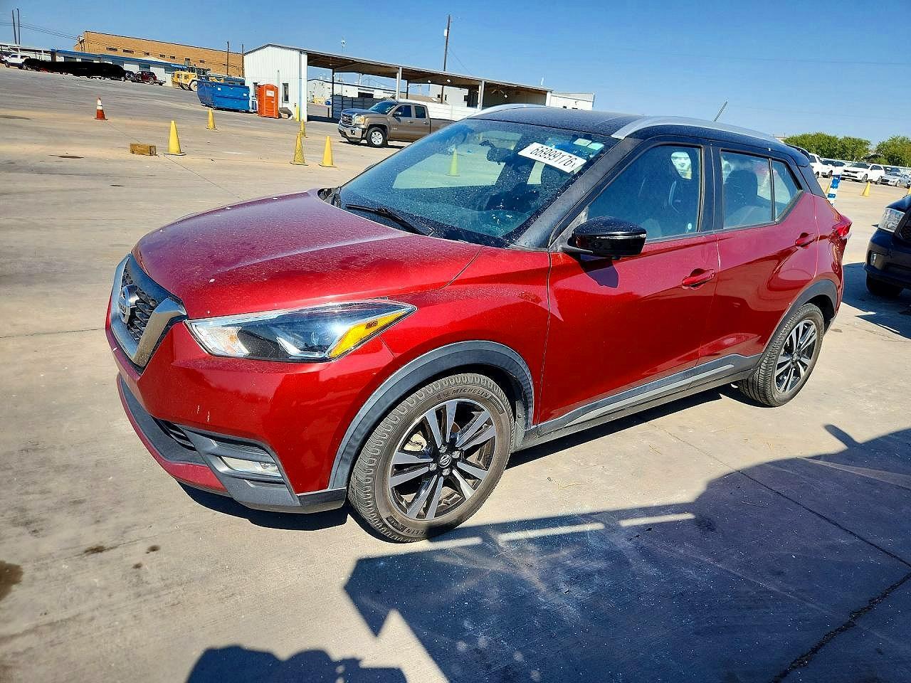2019 NISSAN KICKS SR