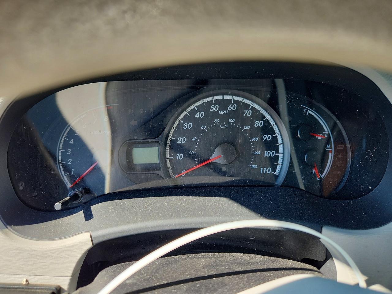 2014 TOYOTA SIENNA LE — Фото 9 из 13
