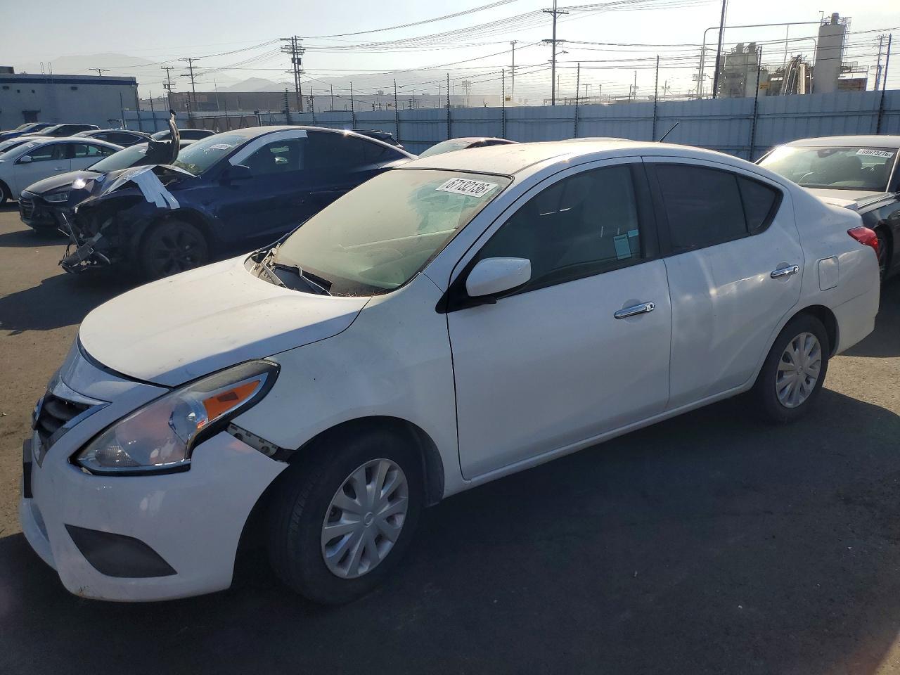 2015 NISSAN VERSA 1.6 SV