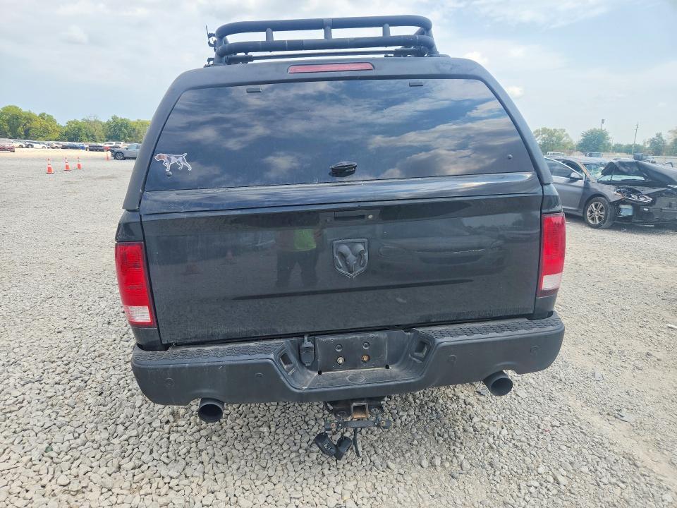 2017 RAM 1500 SLT — Фото 6 из 12