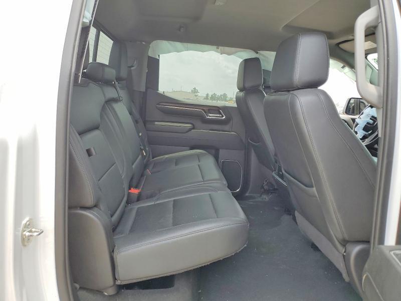 2024 GMC SIERRA K1500 SLT — Фото 10 из 12