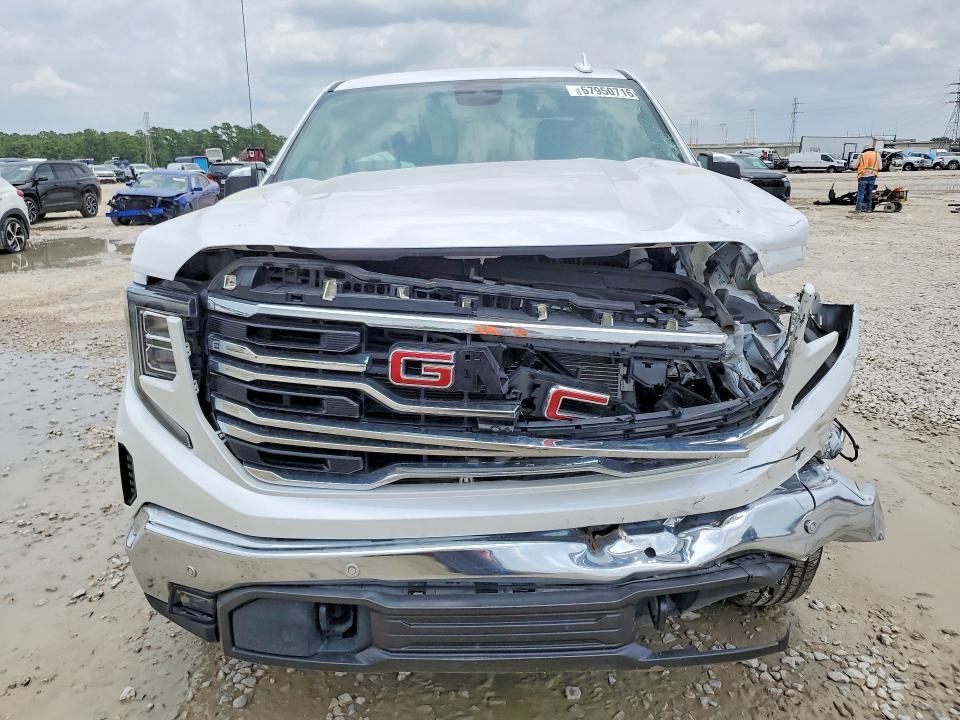2024 GMC SIERRA K1500 SLT — Фото 5 из 12