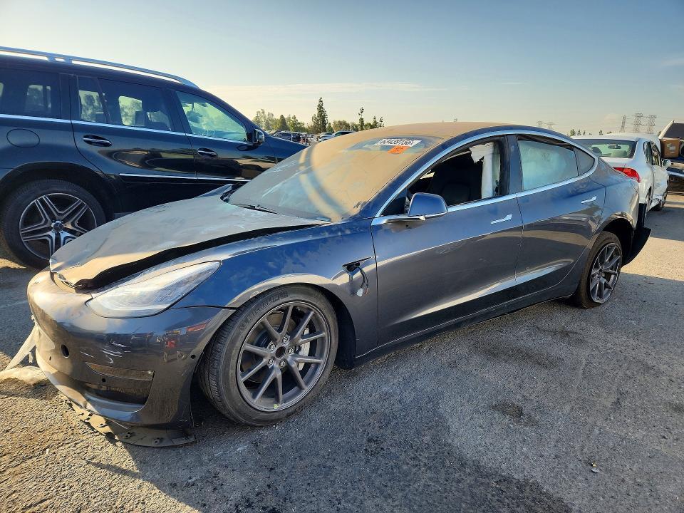 2018 TESLA MODEL 3 5YJ3E1EA3JF157661