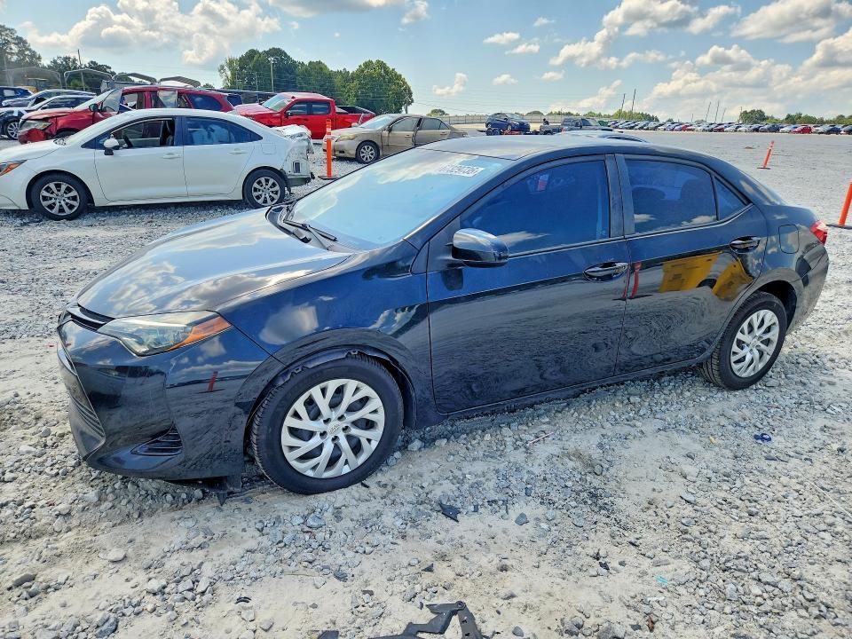 2018 TOYOTA COROLLA 5YFBURHE3JP848737