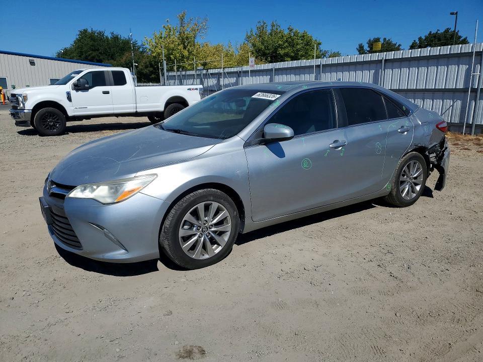 2017 TOYOTA CAMRY 4T1BK1FK1HU582143