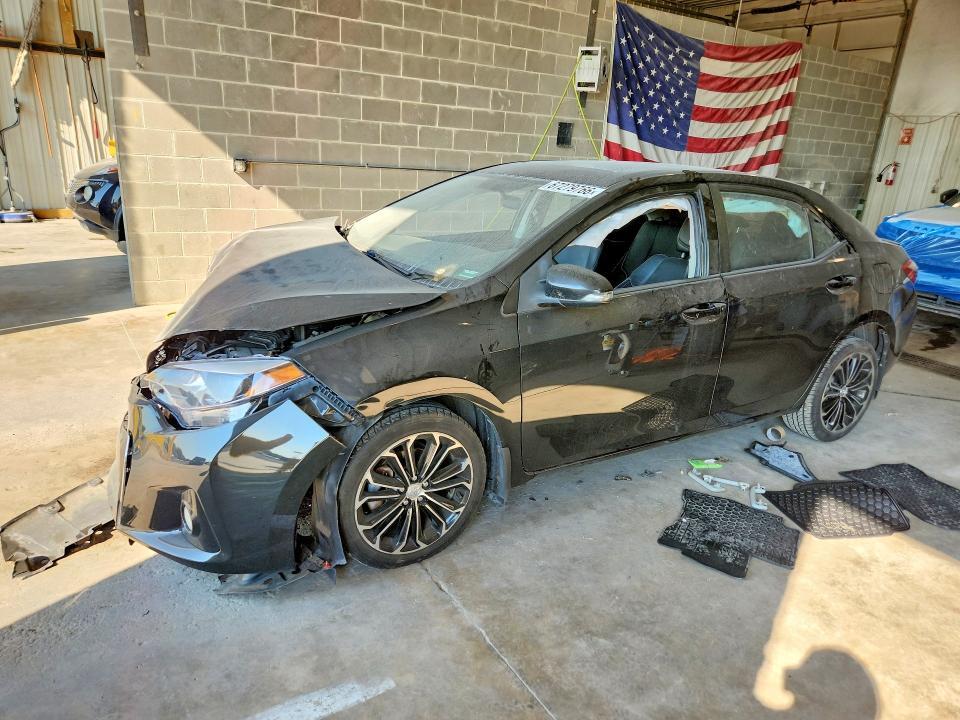 2015 TOYOTA COROLLA 2T1BURHE3FC387983