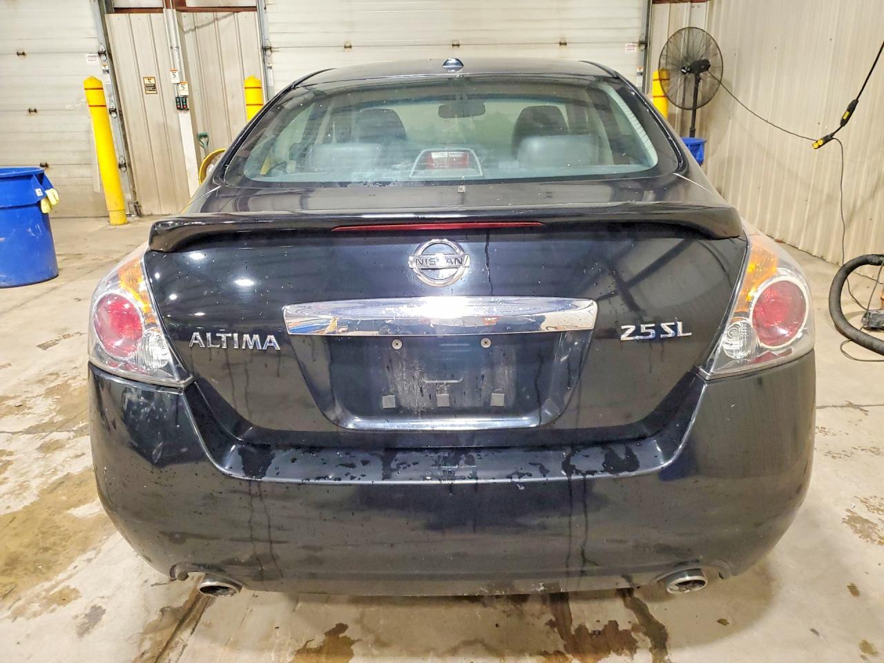 2010 NISSAN ALTIMA 2.5 — Фото 6 из 13