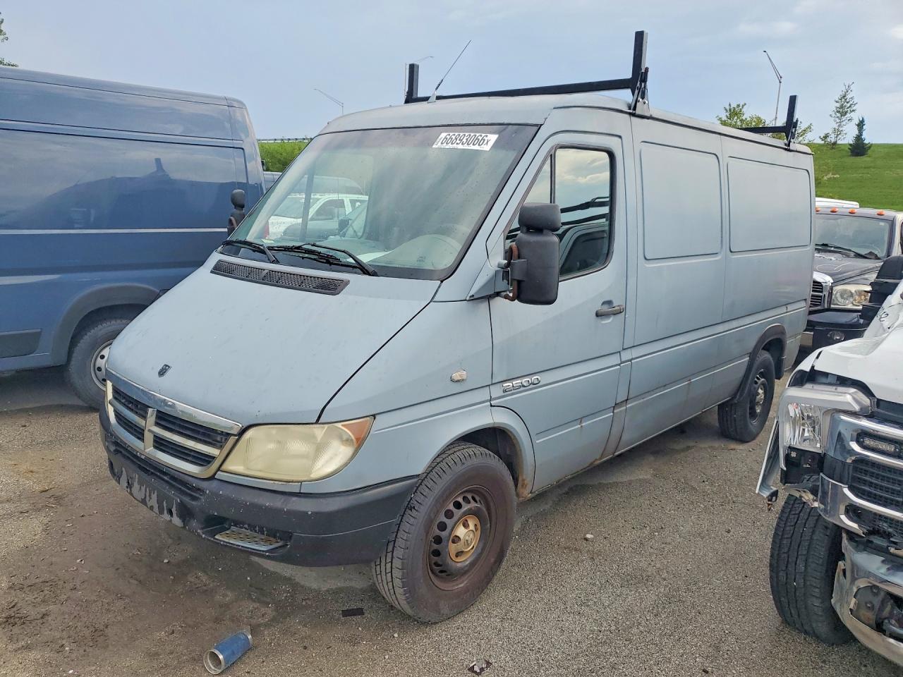2005 DODGE SPRINTER WD0PD644855827751