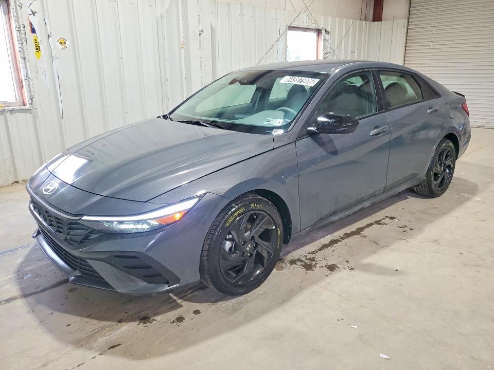 2026 HYUNDAI ELANTRA KMHLM4DG1TU179318