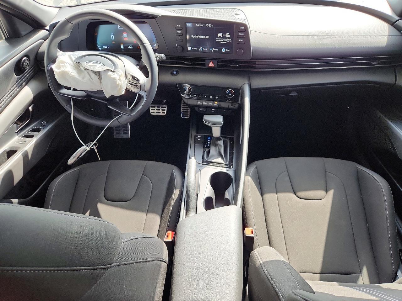 2026 HYUNDAI ELANTRA SEL SPORT — Фото 8 из 13