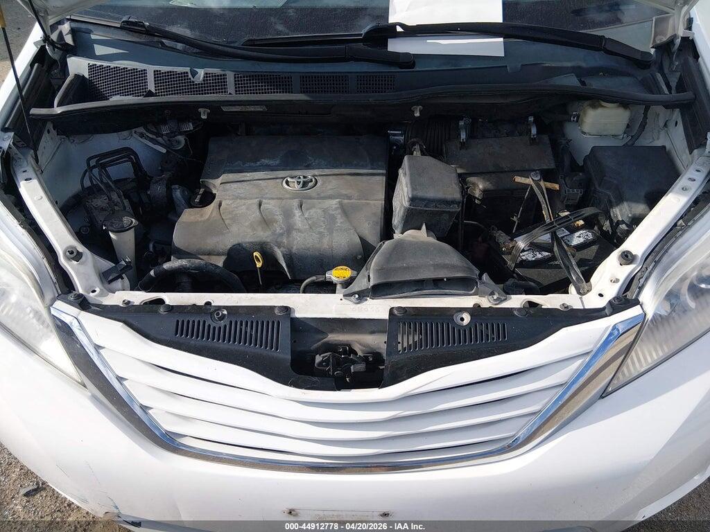 5TDKK3DC8FS577924 2015 TOYOTA SIENNA photo no. 10