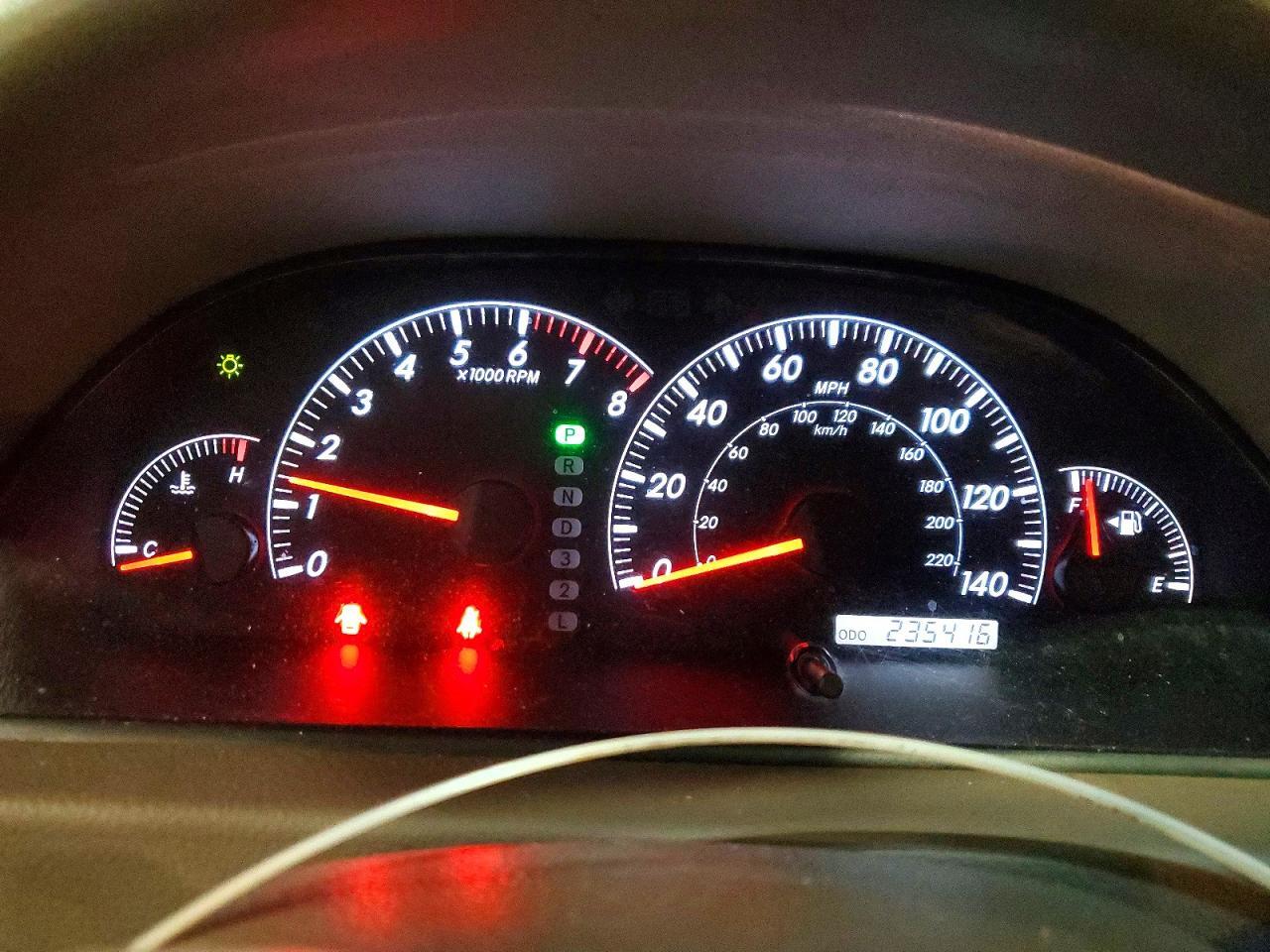 2005 TOYOTA CAMRY LE — Фото 9 из 12