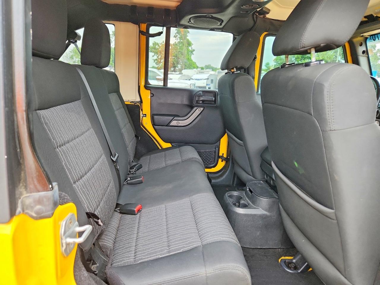 2011 JEEP WRANGLER UNLIMITED SPORT — Фото 11 из 13