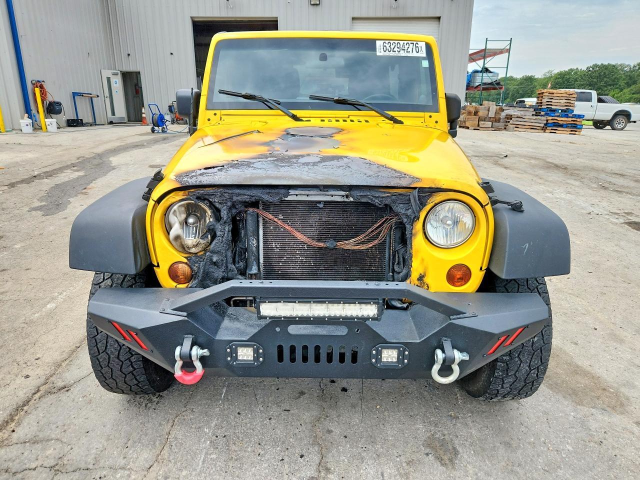 2011 JEEP WRANGLER UNLIMITED SPORT — Фото 5 из 13