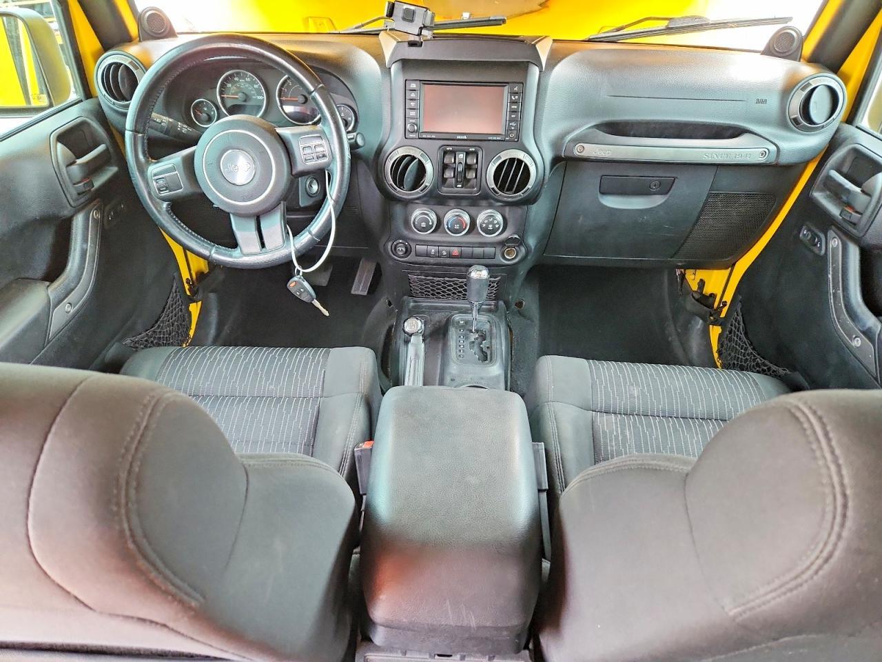 2011 JEEP WRANGLER UNLIMITED SPORT — Фото 8 из 13