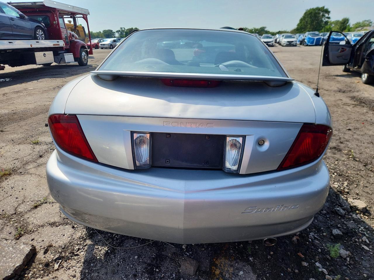 2004 PONTIAC SUNFIRE — Фото 6 из 12