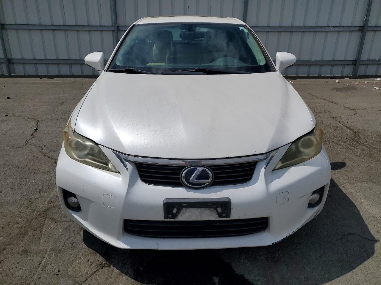 JTHKD5BH6B2020904 2011 LEXUS CT photo no. 5