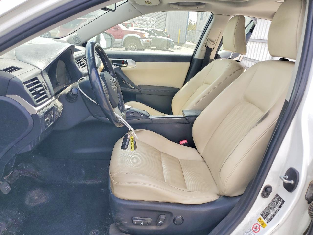 JTHKD5BH6B2020904 2011 LEXUS CT photo no. 7