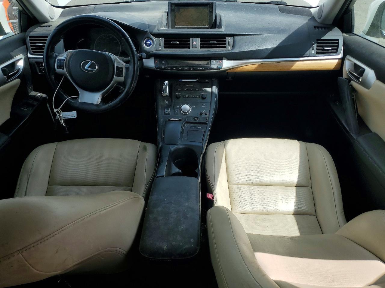 JTHKD5BH6B2020904 2011 LEXUS CT photo no. 8