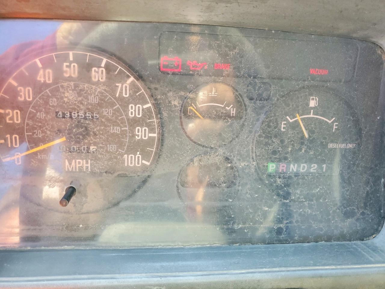 JALB4B1KXT7008951 1996 ISUZU NPR photo no. 9