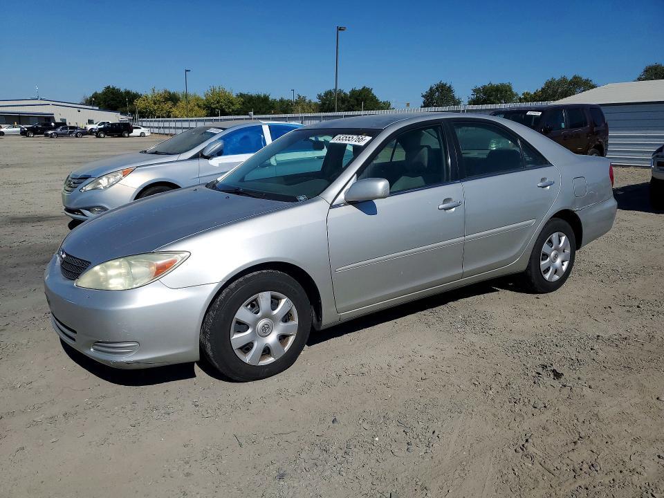 2004 TOYOTA CAMRY 4T1BE32K54U814939