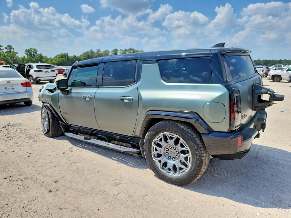 2024 GMC HUMMER SUV 3X — Фото 2 из 12