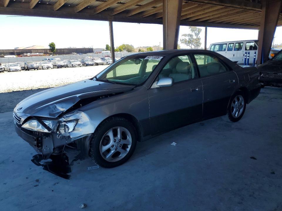 2000 LEXUS ES JT8BF28GXY5089190