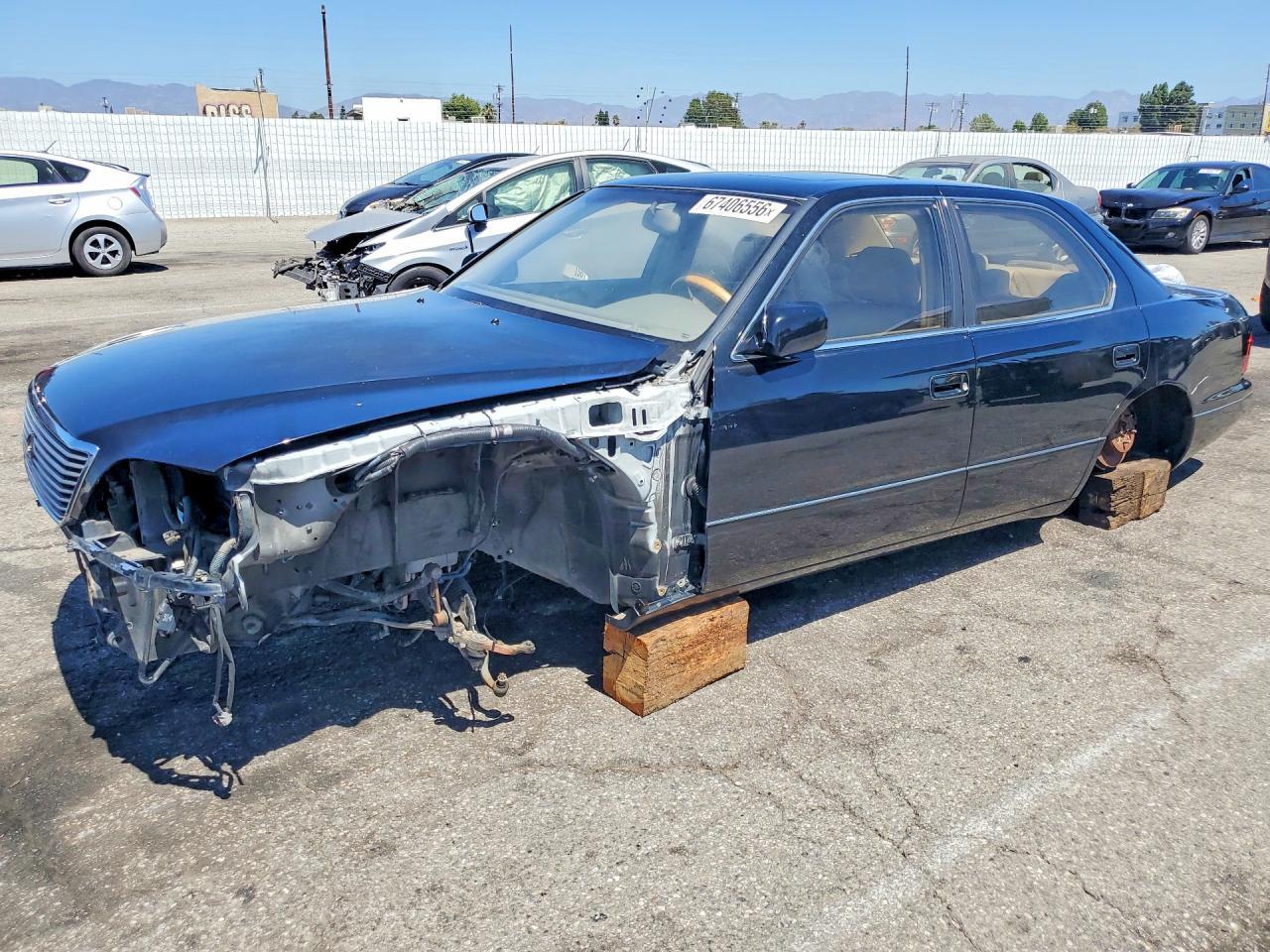 2000 LEXUS LS JT8BH28F7Y0176236