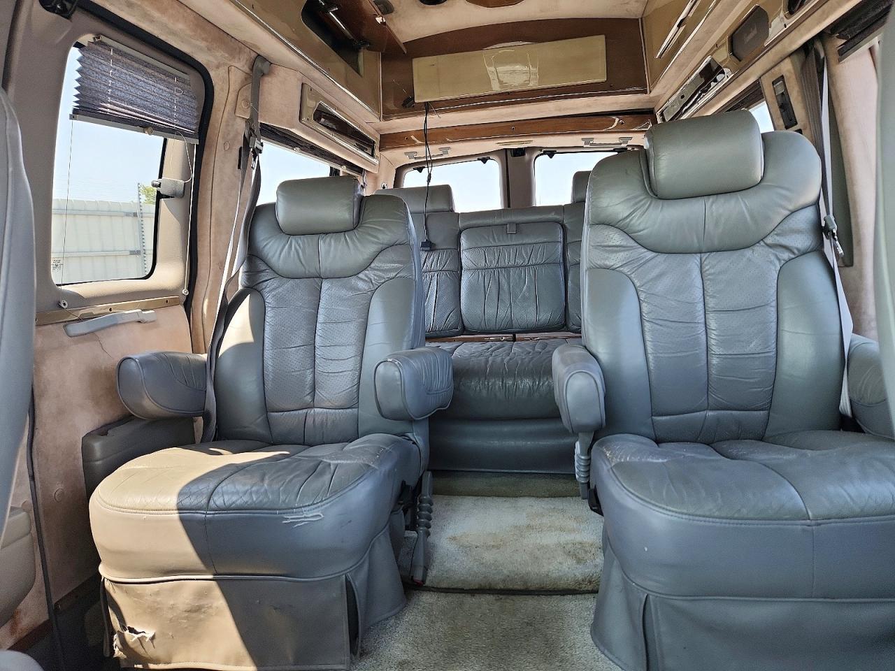 1998 GMC SAVANA RV G1500 — Фото 10 из 13