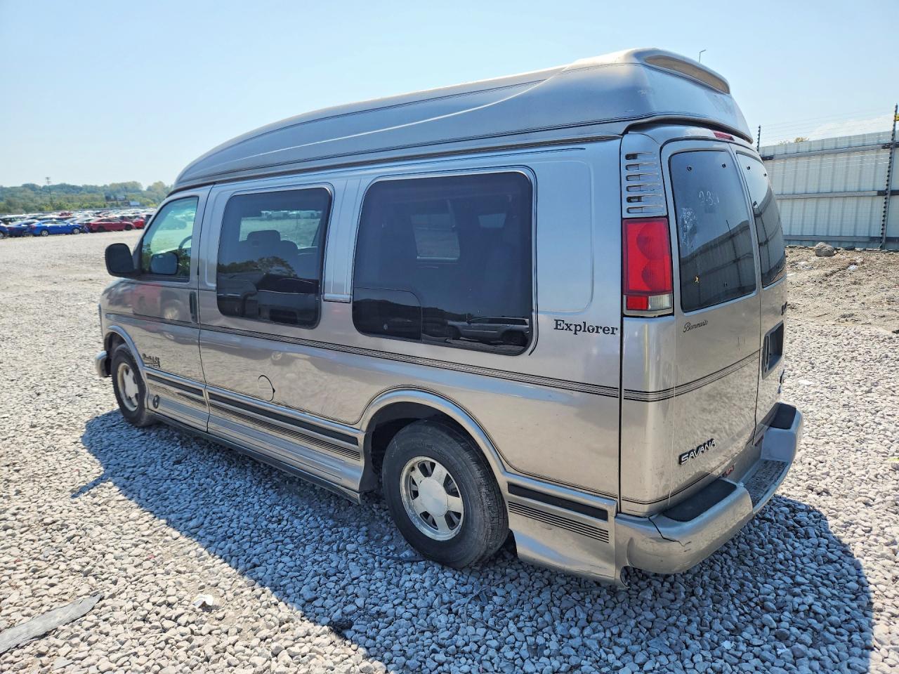 1998 GMC SAVANA RV G1500 — Фото 2 из 13