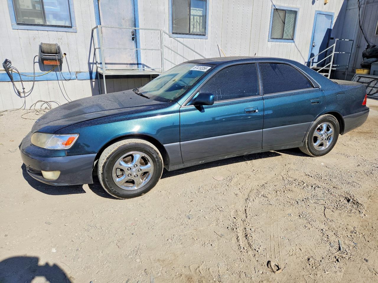 1998 LEXUS ES JT8BF28GXW5041928