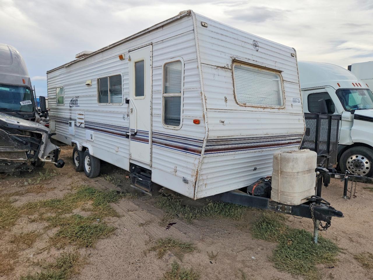 2002 KEYSTONE HORNET 4YDT27S2227305151