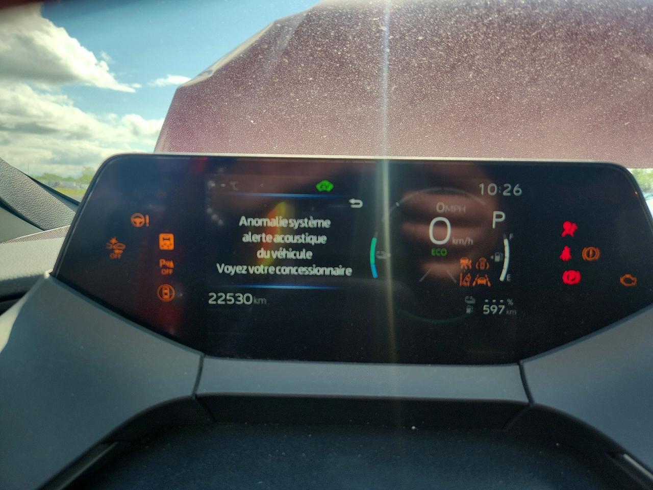 2025 TOYOTA PRIUS PLUG-IN HYBRID SE — Фото 9 из 12
