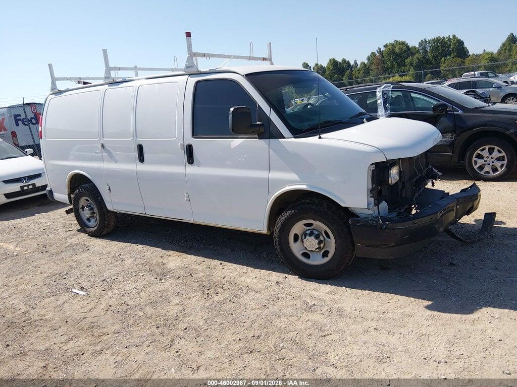 2017 CHEVROLET EXPRESS 2500 1GCWGAFF9H1110932