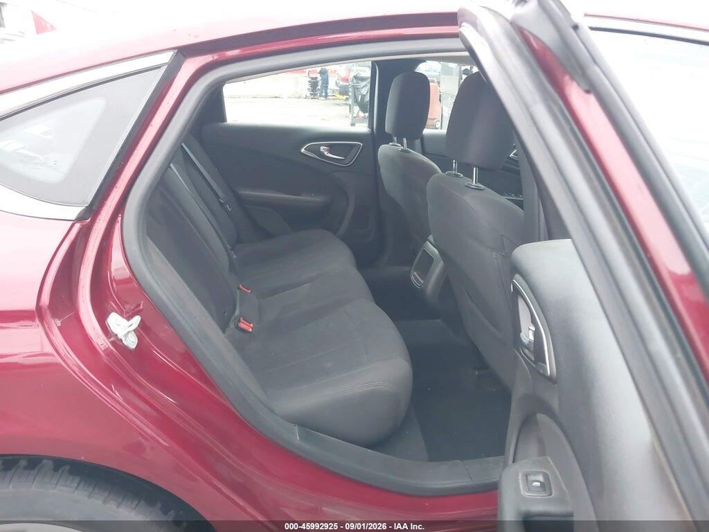 1C3CCCFB9FN605083 2015 CHRYSLER 200 photo no. 8
