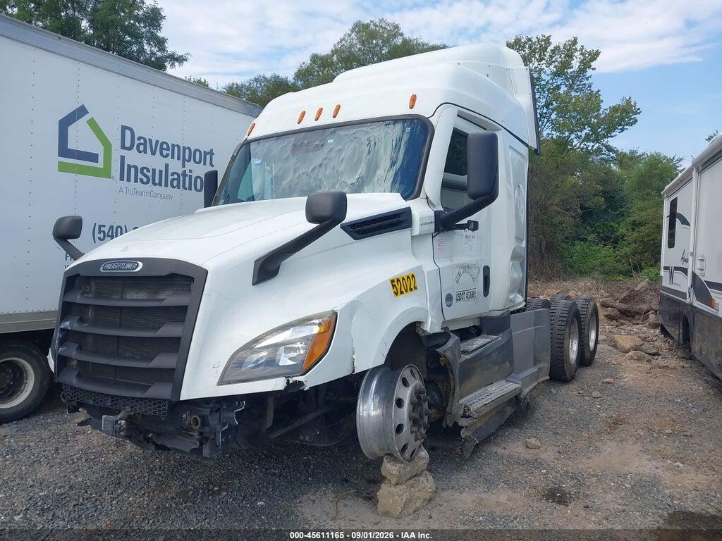 3AKJHHDV4MSMF2905 2021 FREIGHTLINER NEW CASCADIA 126 photo no. 2
