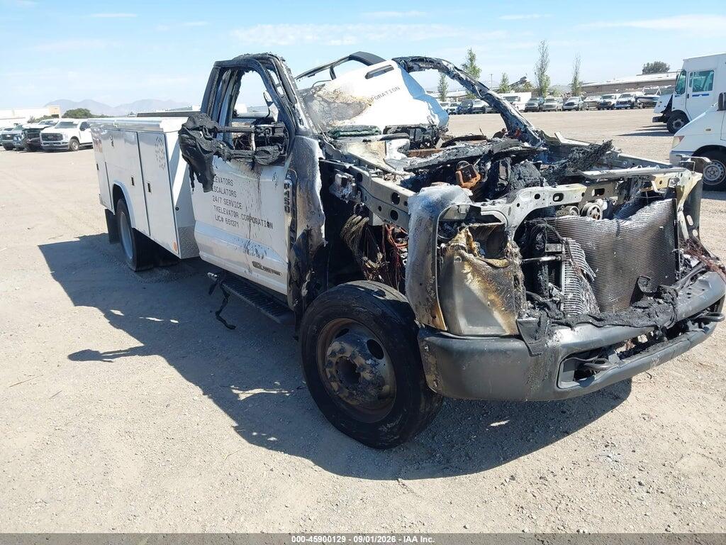 1FDUF4GT1PEC90054 2023 FORD F-450 CHASSIS photo no. 1