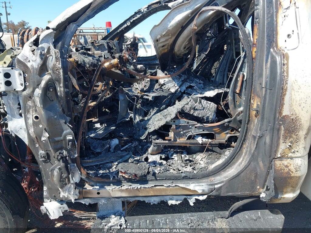1FDUF4GT1PEC90054 2023 FORD F-450 CHASSIS photo no. 8