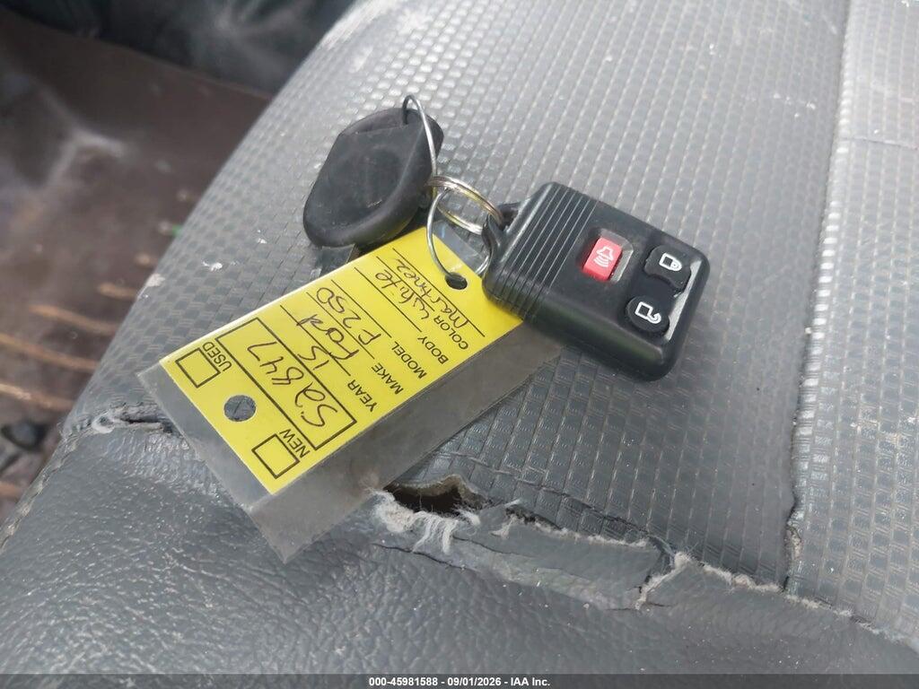 1FT7W2B65FED65635 2015 FORD F-250 photo no. 11