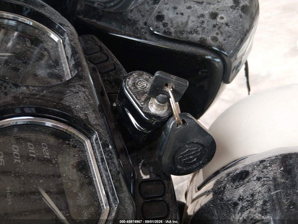 1HD1ACL17PB639819 2023 HARLEY-DAVIDSON FLTRXST photo no. 11