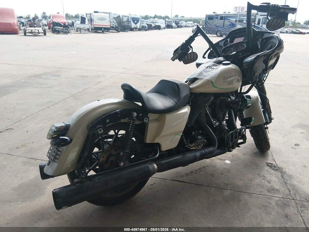 1HD1ACL17PB639819 2023 HARLEY-DAVIDSON FLTRXST photo no. 4