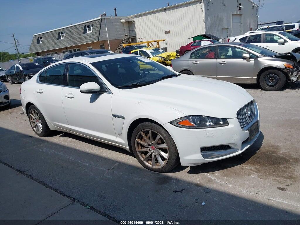 2014 JAGUAR XF SAJWA0ES1EPU27186
