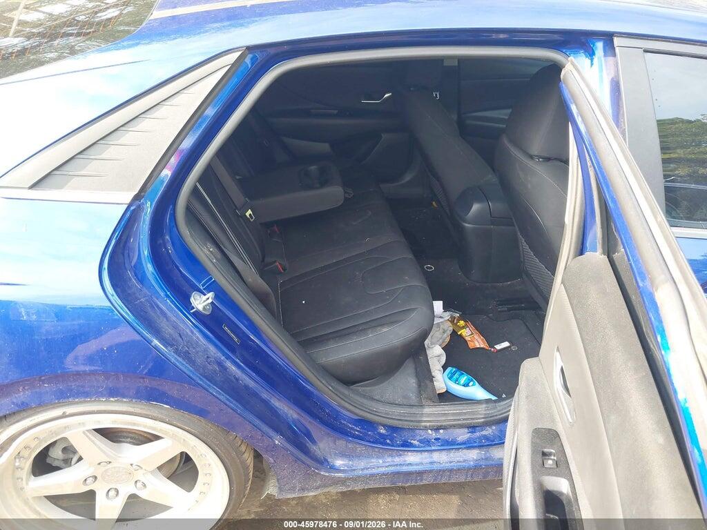 5NPLN4AG4NH056566 2022 HYUNDAI ELANTRA photo no. 8
