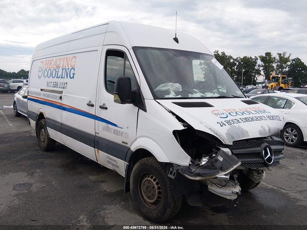 2013 MERCEDES-BENZ SPRINTER 2500 WD3PE8CC0D5766589