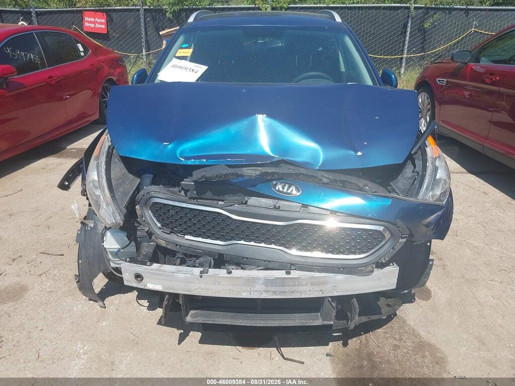 KNDCB3LC7H5066106 2017 KIA NIRO photo no. 6