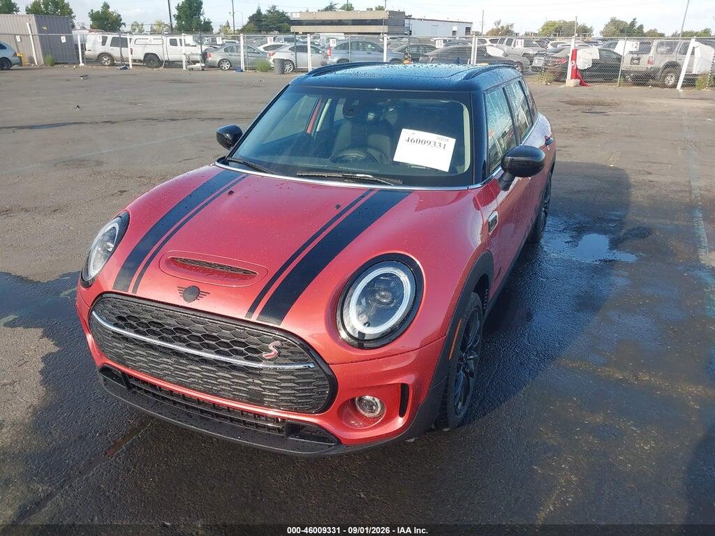 WMWXJ1C06R2V58429 2024 MINI CLUBMAN photo no. 2