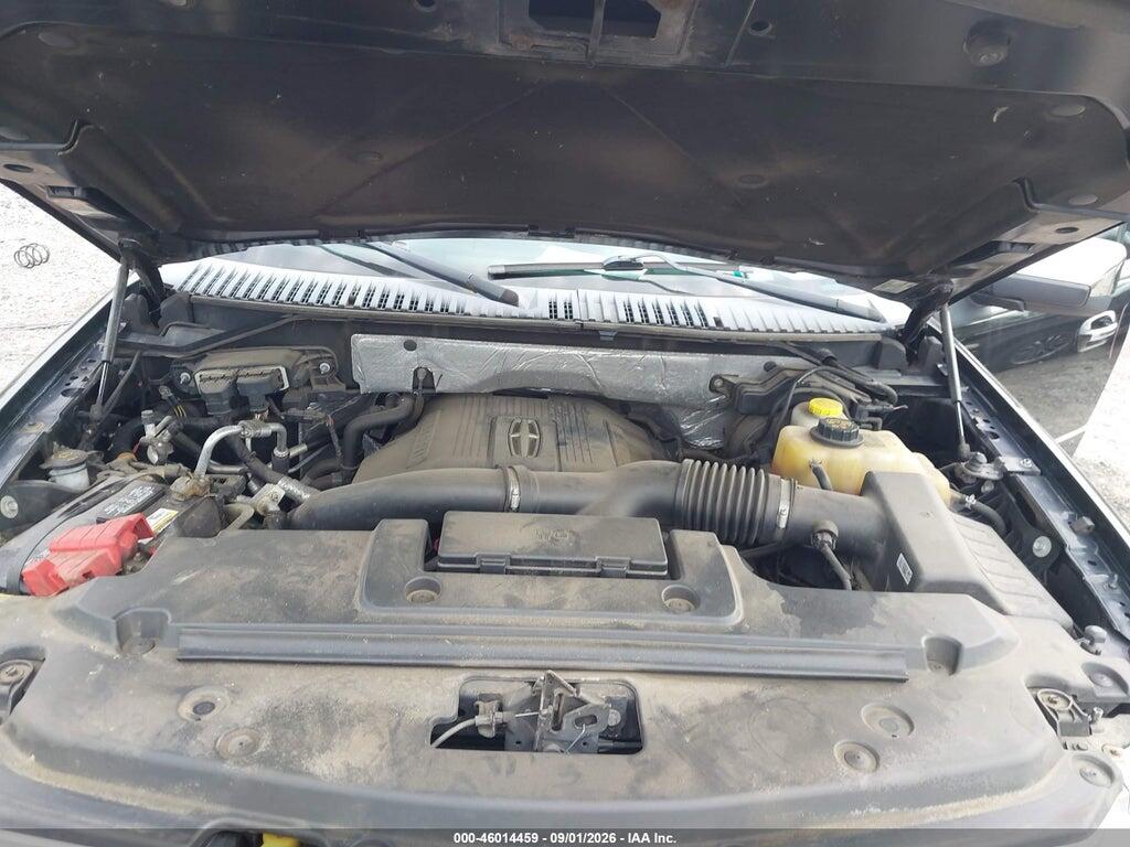 5LMJJ3JT1HEL01136 2017 LINCOLN NAVIGATOR L photo no. 10