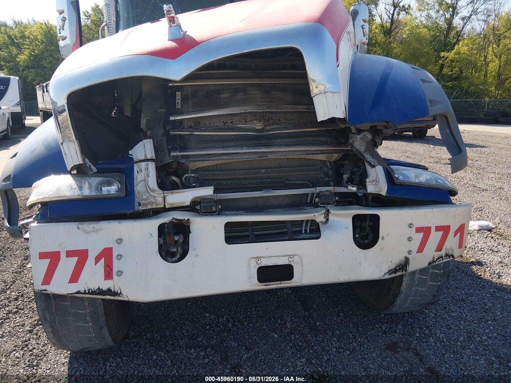 1M2GR2GC3MM020771 2021 MACK GRANITE photo no. 11